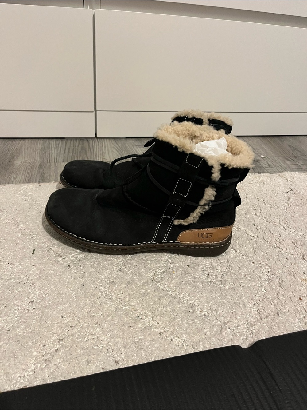 UGG Black leather ankle boots size 10 sheep skin and leather